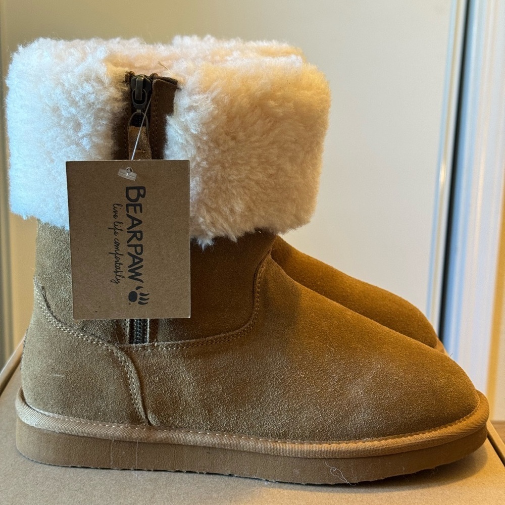 BearPaw Karen Short Snow Boot